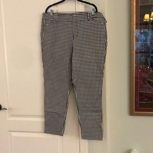 Black and White Checkered Old Navy Pants - Size 16